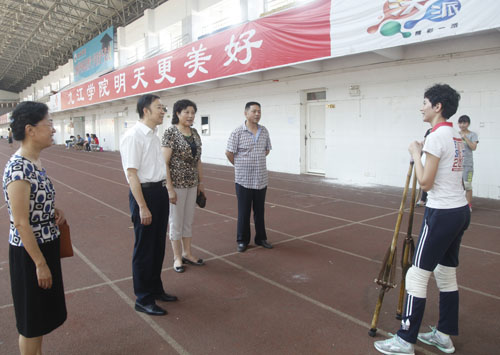 http://www.jju.edu.cn/_mediafile/jjxueyuan/2015/08/02/1gg22c0blb.jpg